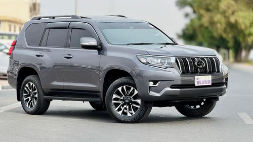 Toyota Prado PUSH START | POWER SEATS | SUNROOF | AUTOMATIC | BACK CAMERA | 2.8L DIESEL | 2023