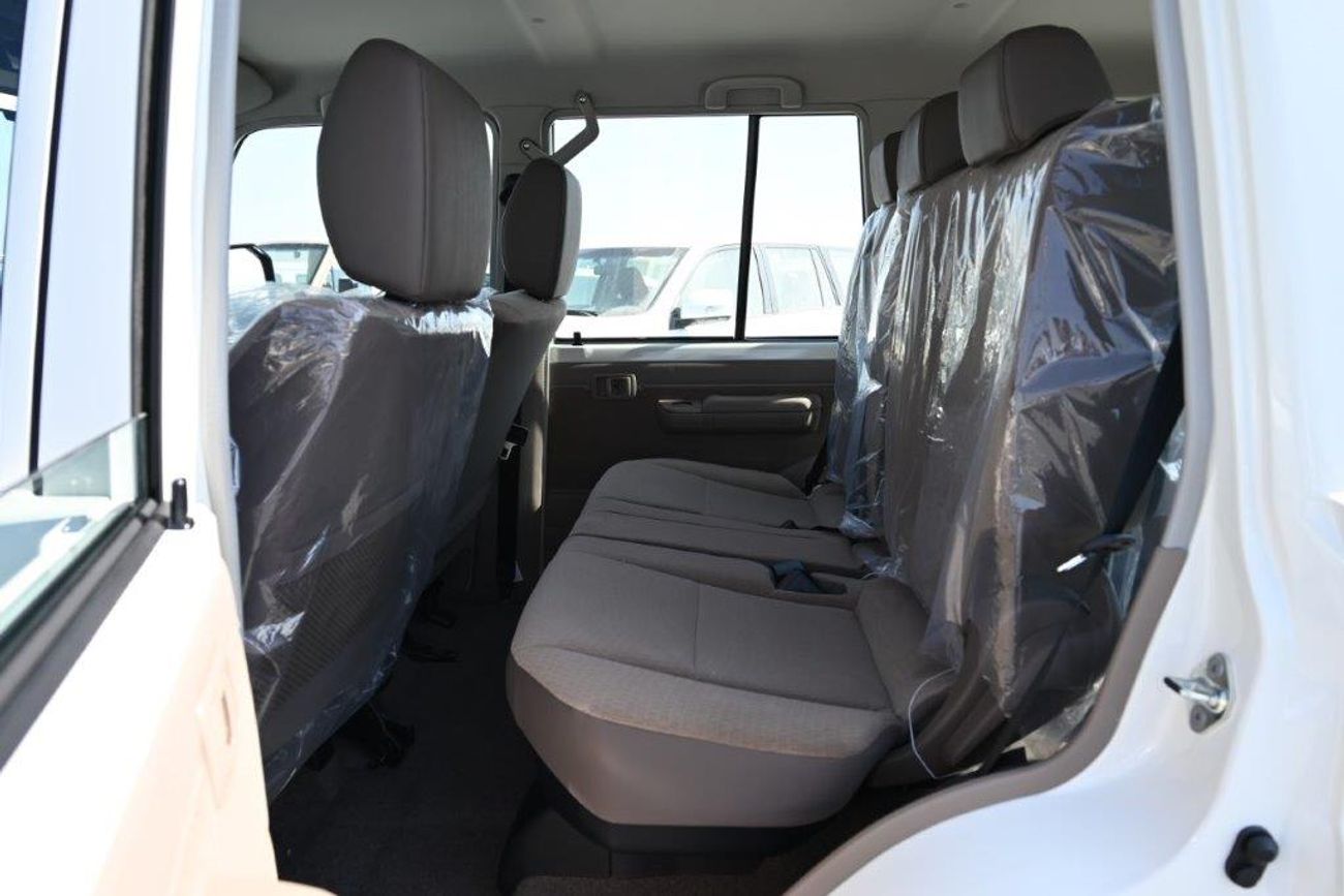 Toyota Land Cruiser 70 76 V6 4.0L Petrol 4WD 6 Seater Manual Transmission