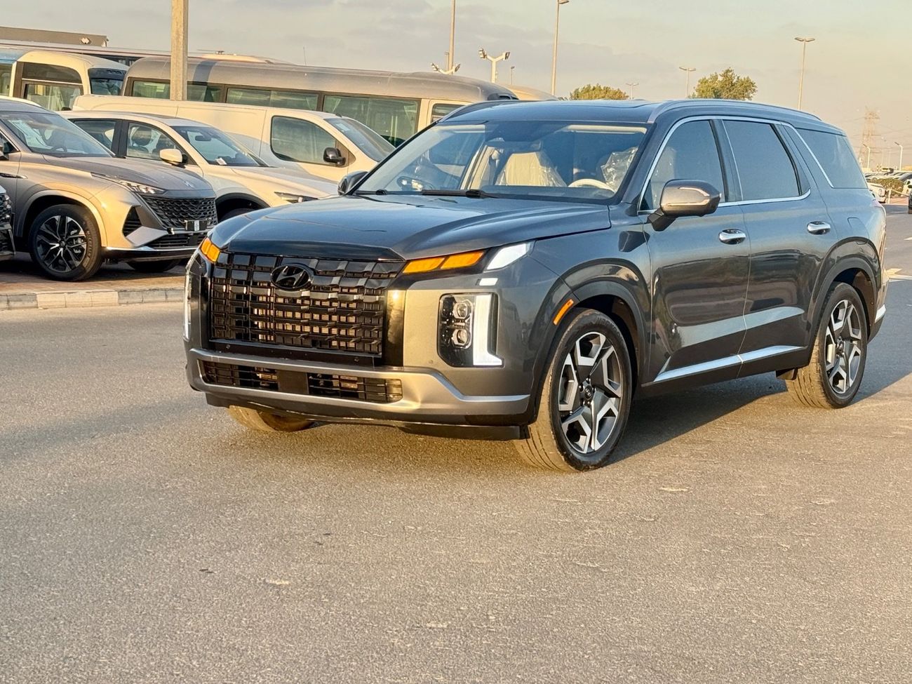 Hyundai Palisade Palisade Limited very clean car