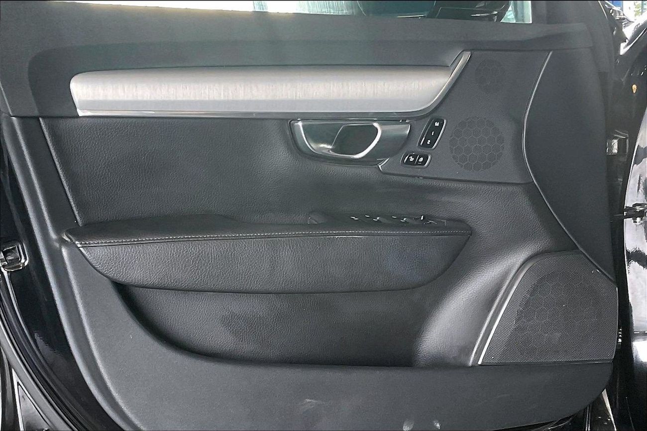 Volvo S90 T5 Momentum | Guaranteed Warranty | 0 Down Payment