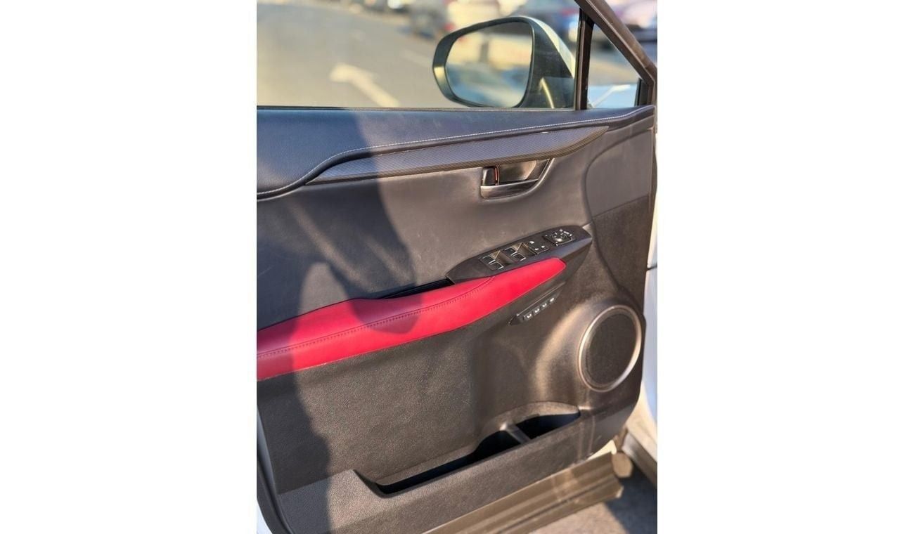 لكزس NX 300 LEXUS NX300h Hybrid Platinum