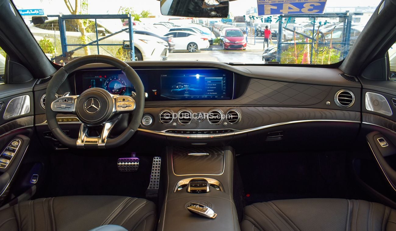 مرسيدس بنز S 63 AMG V8 Biturbo 4Matic