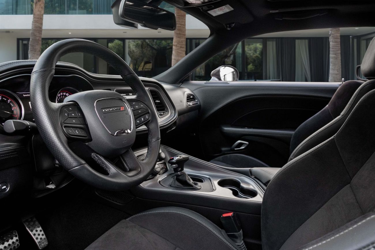 Dodge Challenger Challenger RT | 3,721 P.M | 0% Downpayment | Immaculate Condition!