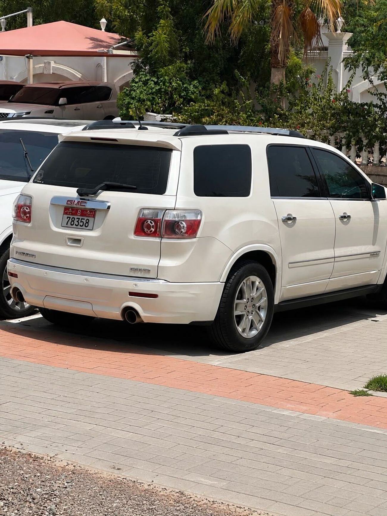 GMC Acadia DENALI