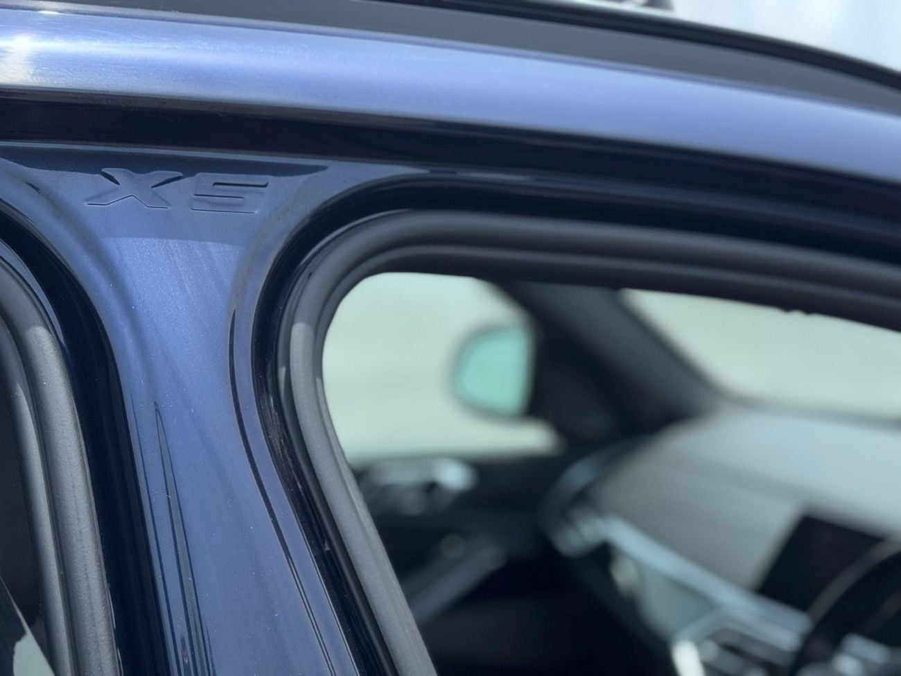 بي أم دبليو X5 M50i EXCLUSIVE
