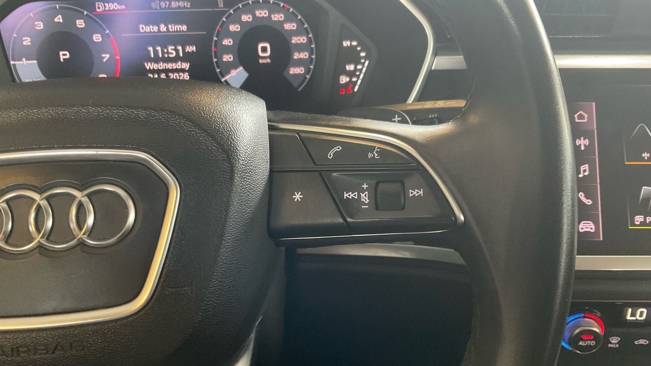 Audi Q3 35 TFSI S-LINE | Guaranteed Warranty | 0 Down Payment