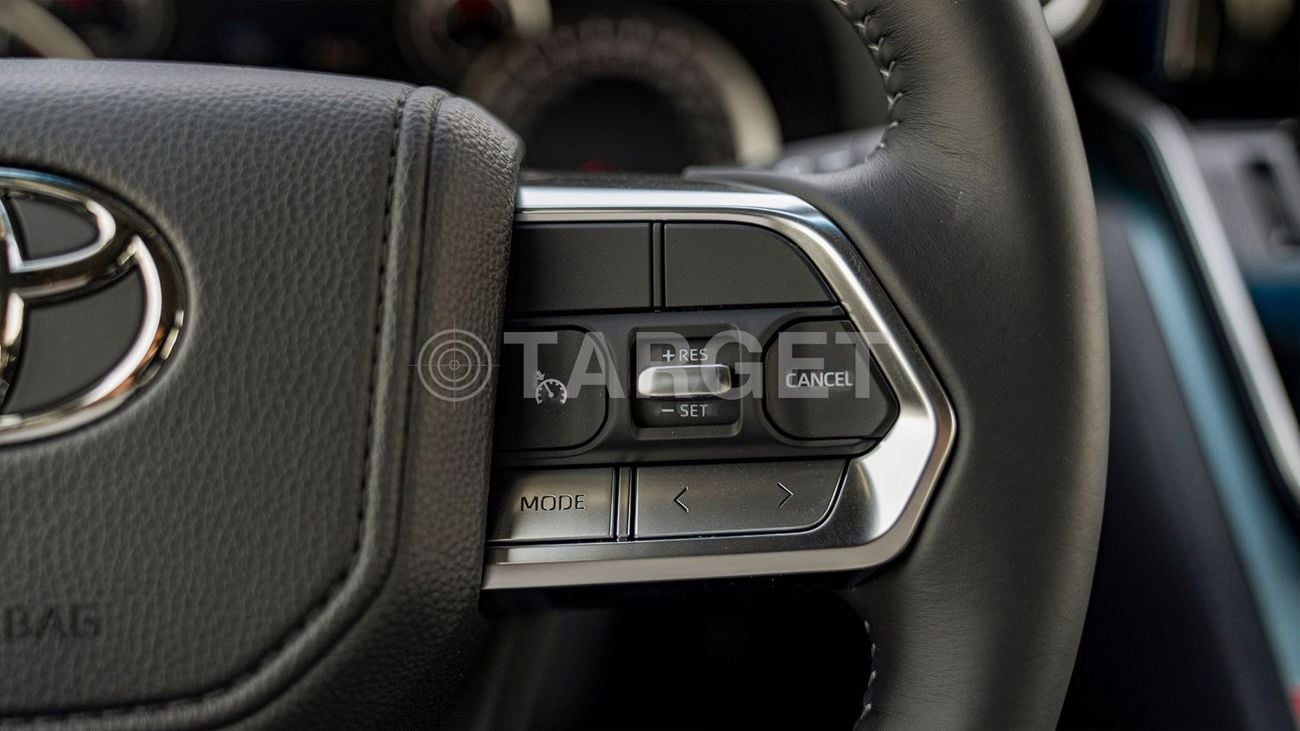 Toyota Land Cruiser GXR3 3.3L