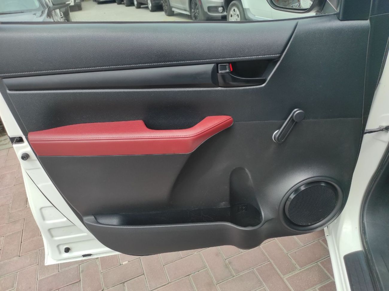 Toyota Hilux DLS 2.7L Toyota Hilux 2021 manual 4×2 petrol