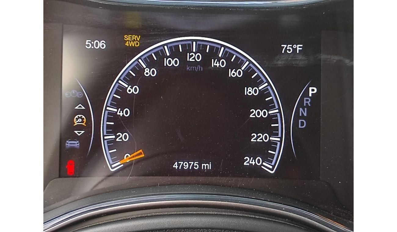 جيب جراند شيروكي exclusive 3.6L