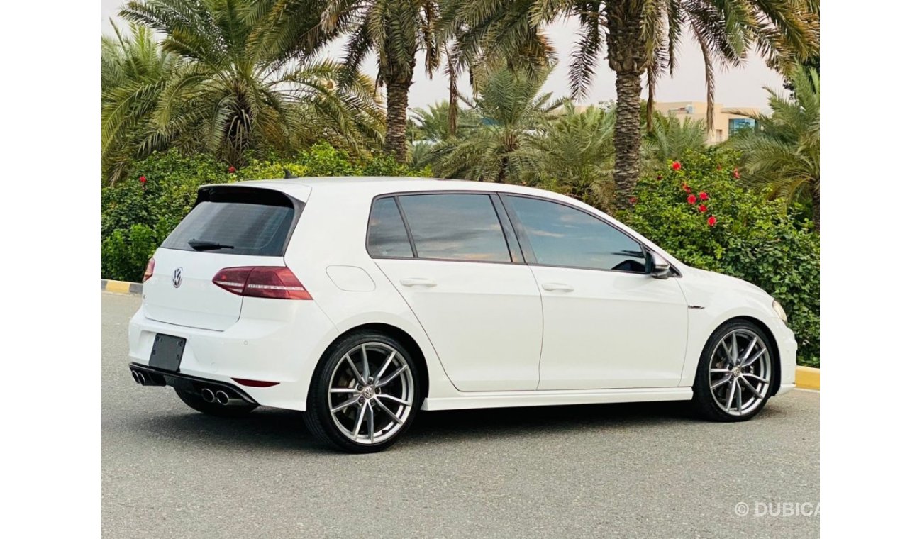 Volkswagen Golf R Sport VOLKSWAGEN GOLF R 2017 GCC FULL OPTION ORIGINAL PAINT