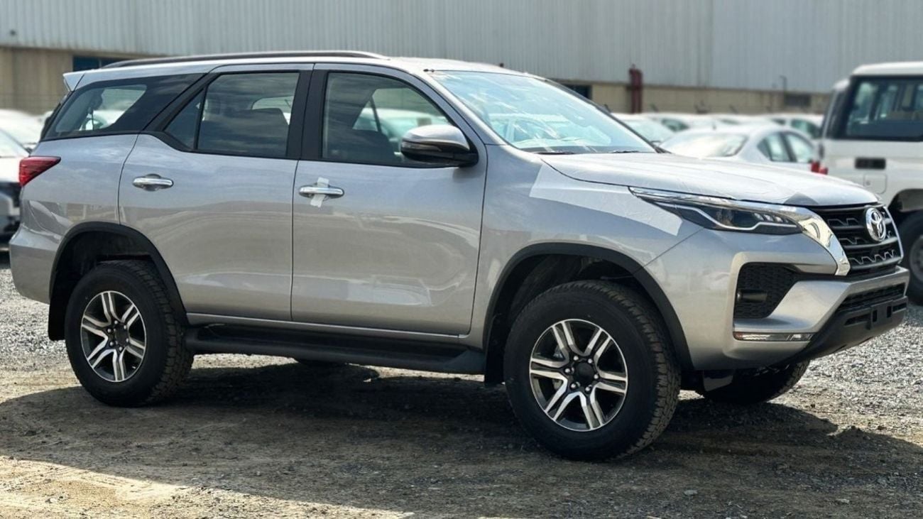 تويوتا فورتونر EXR TOYOTA FORTUNER 2.4L 4X4 D MY2024