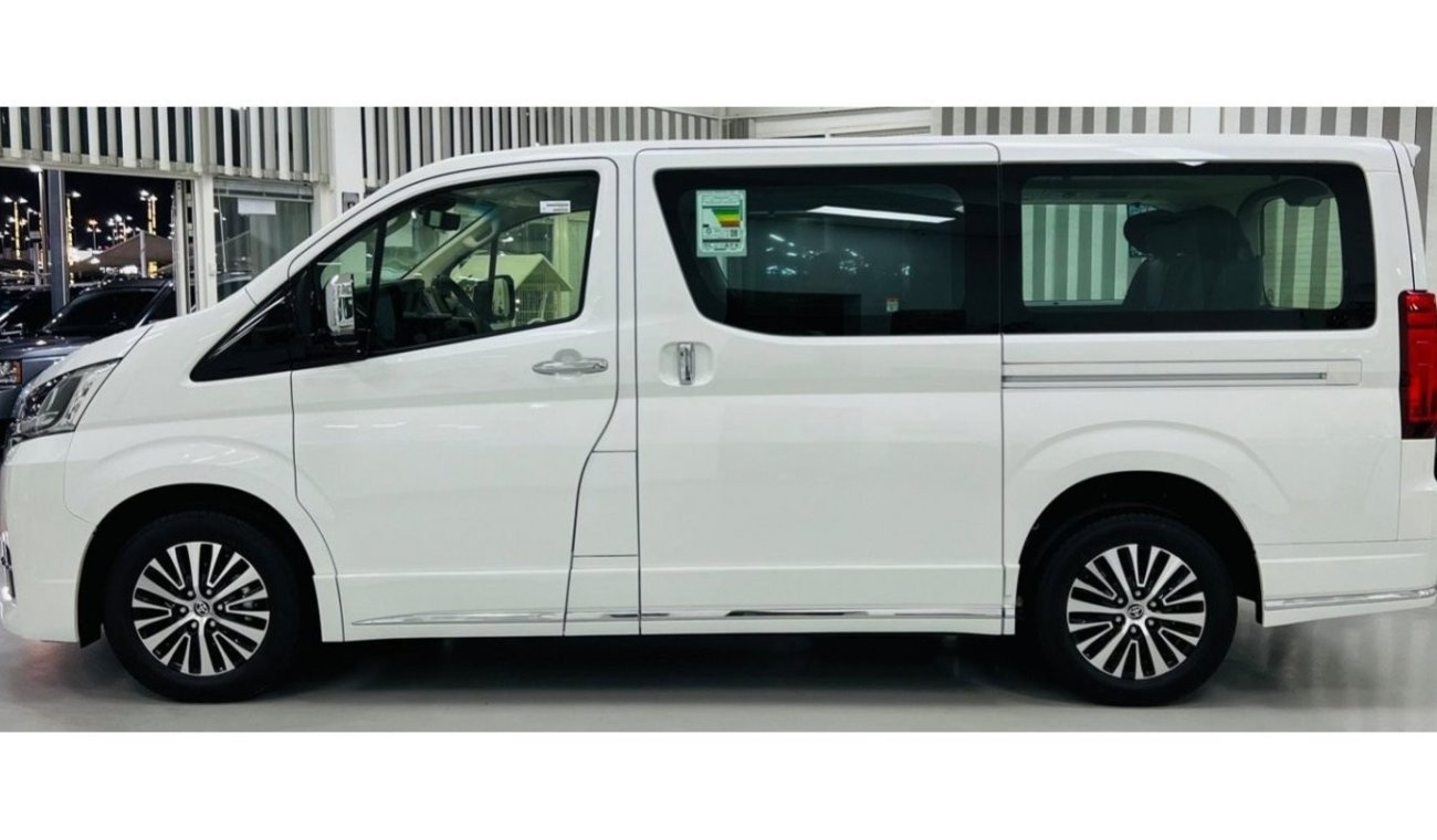 Toyota Granvia GCC .. Under Warranty .. Brand New .. Top Range