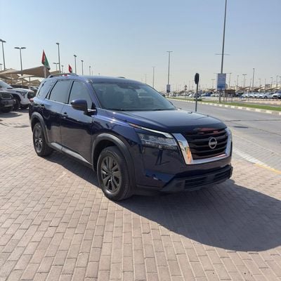 نيسان باثفايندر SV 3.5L AWD (7 Seater)