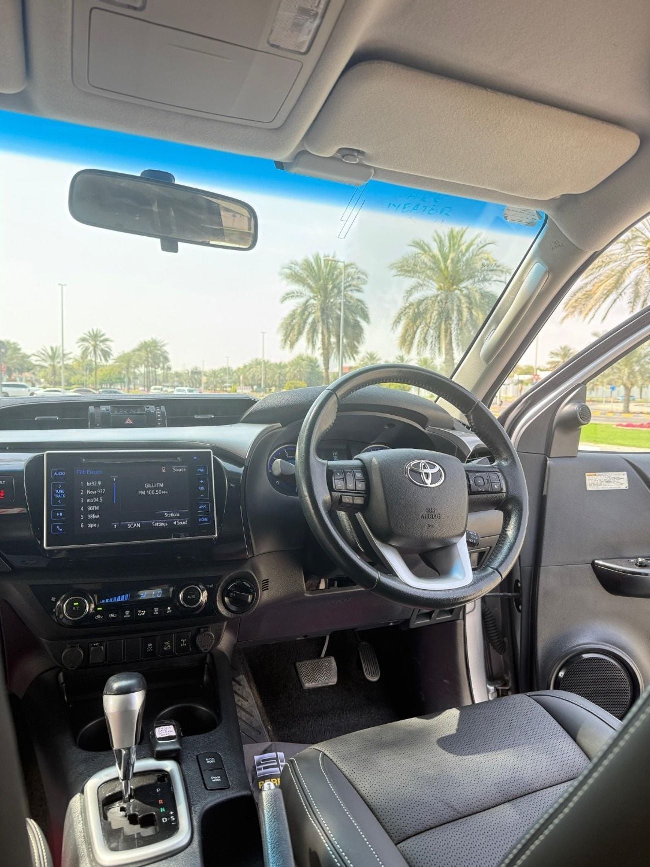 Toyota Hilux DLS SR5