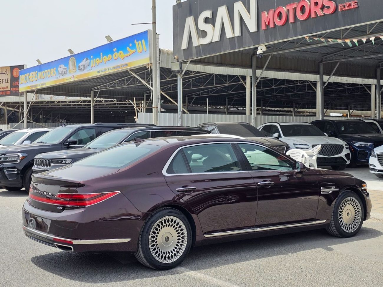 Genesis G90 Platinum 3.3L RWD