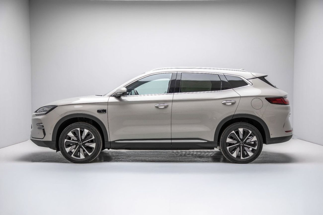 بي واي دي سونغ بلس ID Flagship - Smoke Grey Inside Beige & Grey | Export Only