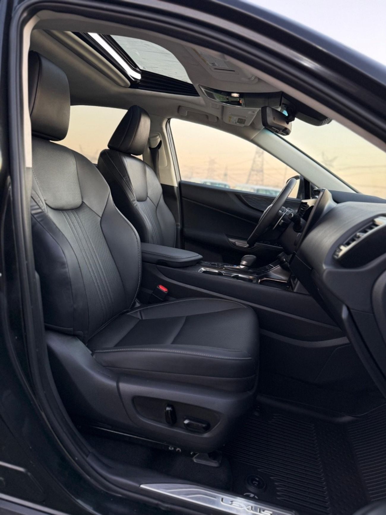 لكزس NX350h Hybrid LEXUS NX 350h Platinum 2.5L