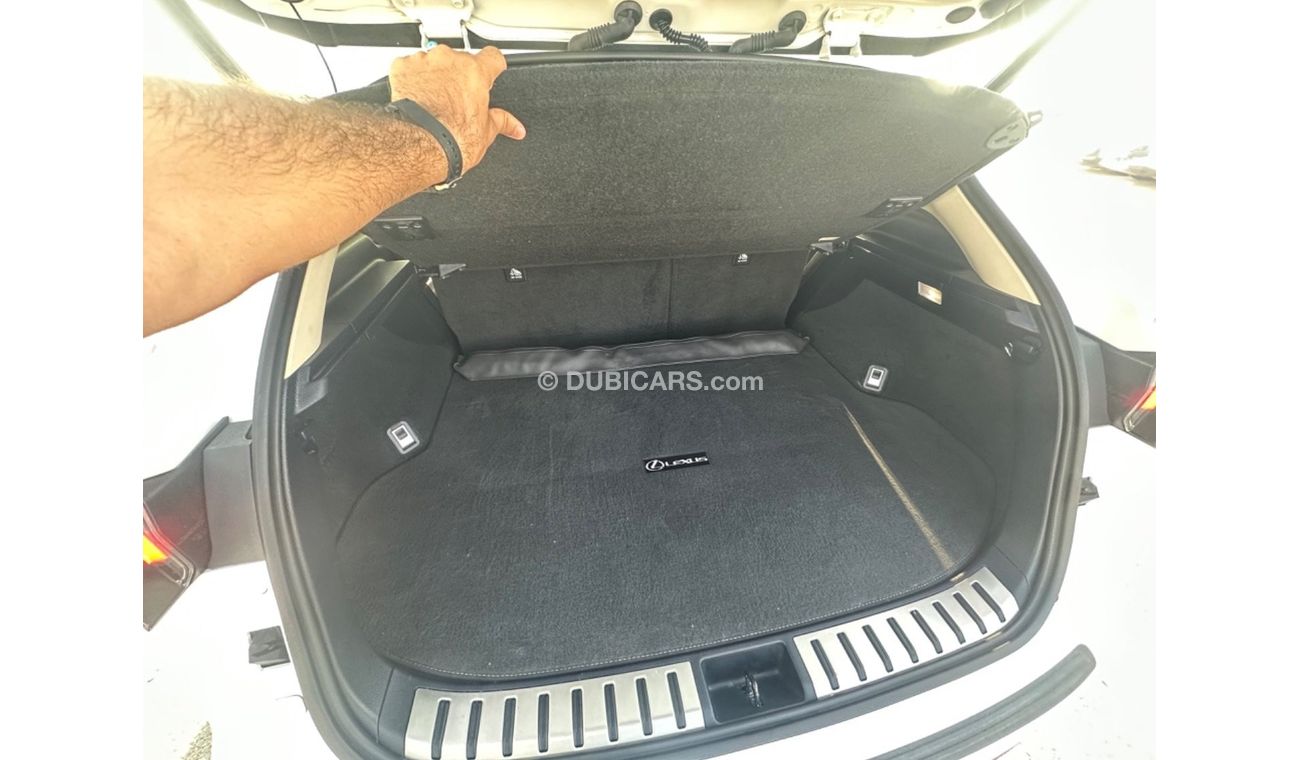 Lexus NX300 Platinum Nx300T 2019 full option