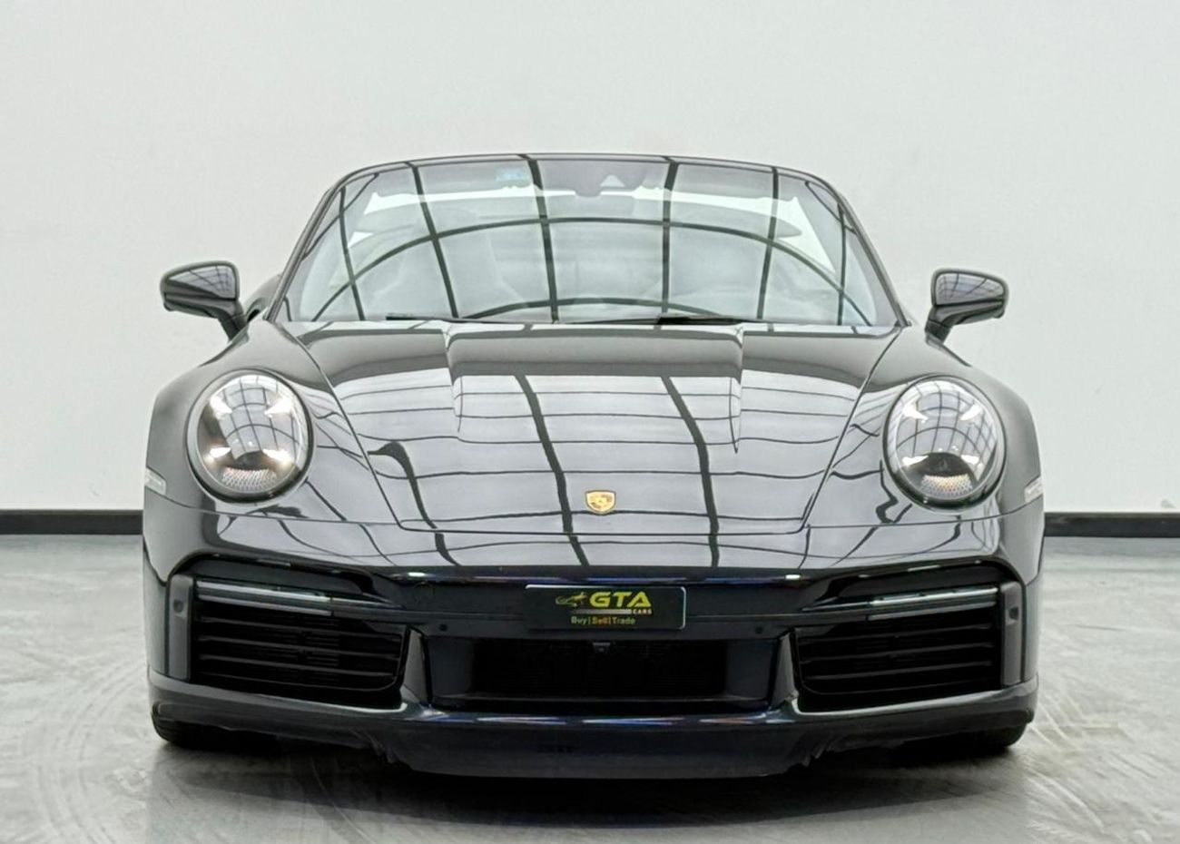 Porsche 911 Turbo S 3.8L (640 HP) Convertible 2024 Porsche 911 Turbo S, 2029 Porsche Warranty + Service Pack, Ve