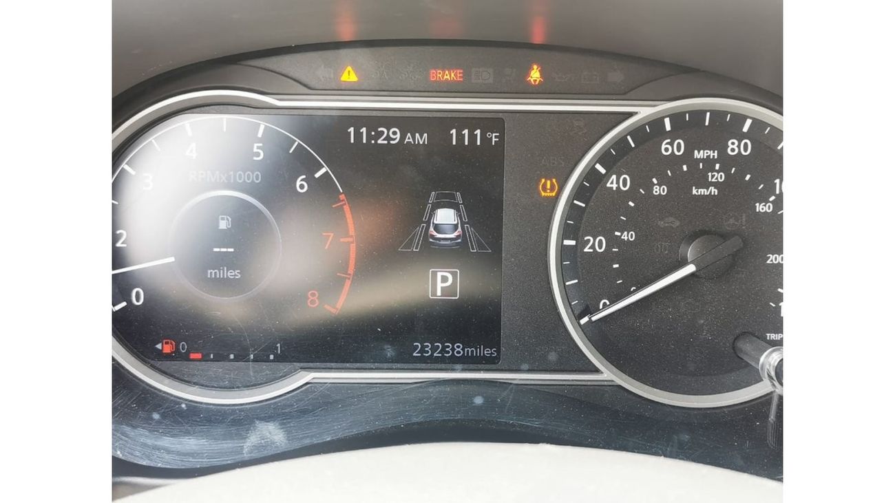 Nissan Kicks SV Very Clean Car