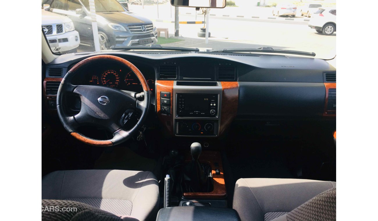 Nissan Patrol Safari جير عادى