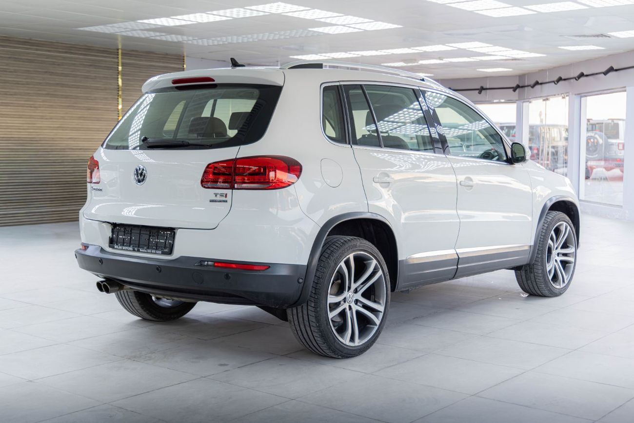 Volkswagen Tiguan 2.0 TSI Elegance