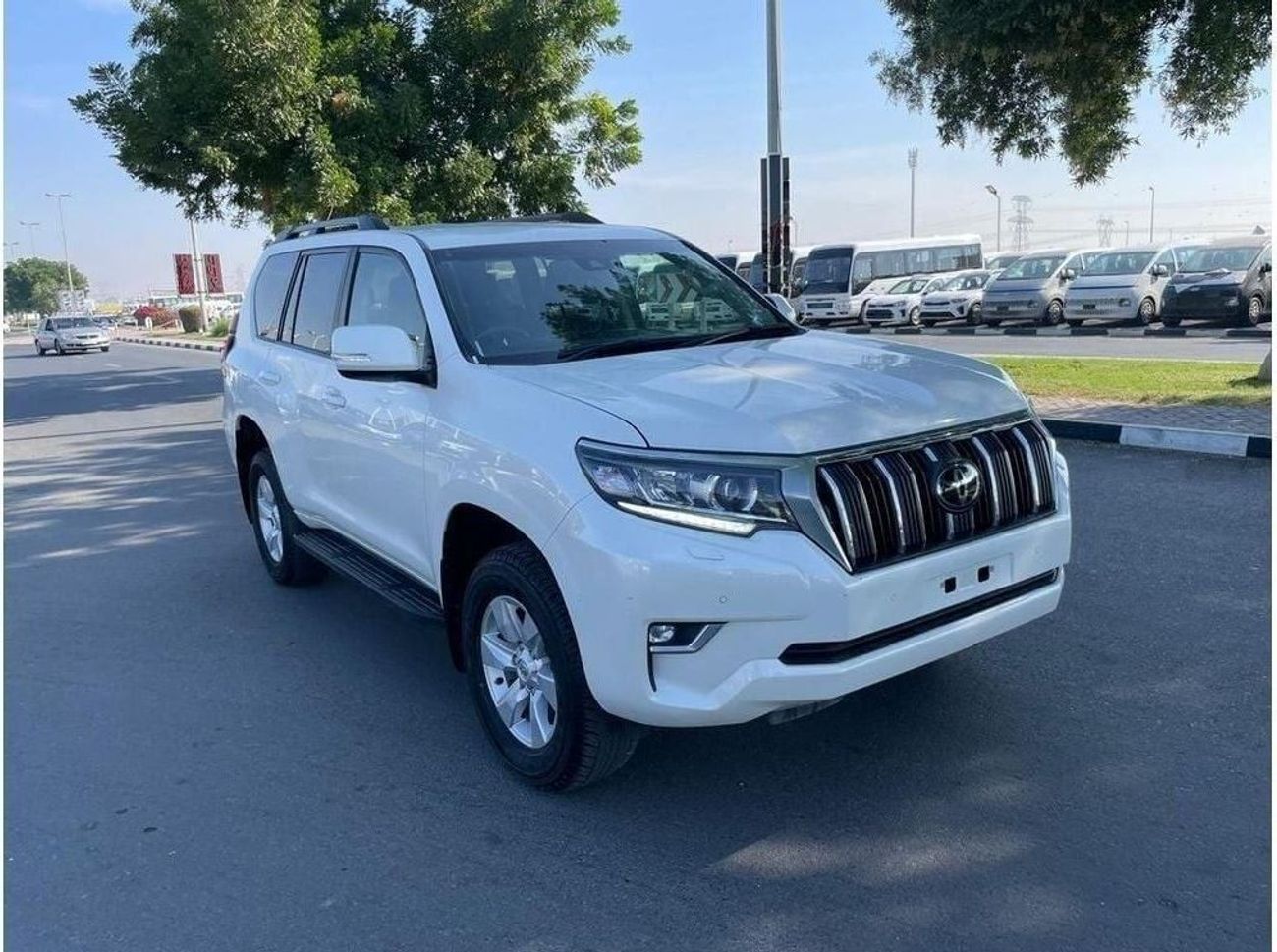 تويوتا برادو Diesel 2.8 Liter Right Hand Drive Automatic Gear