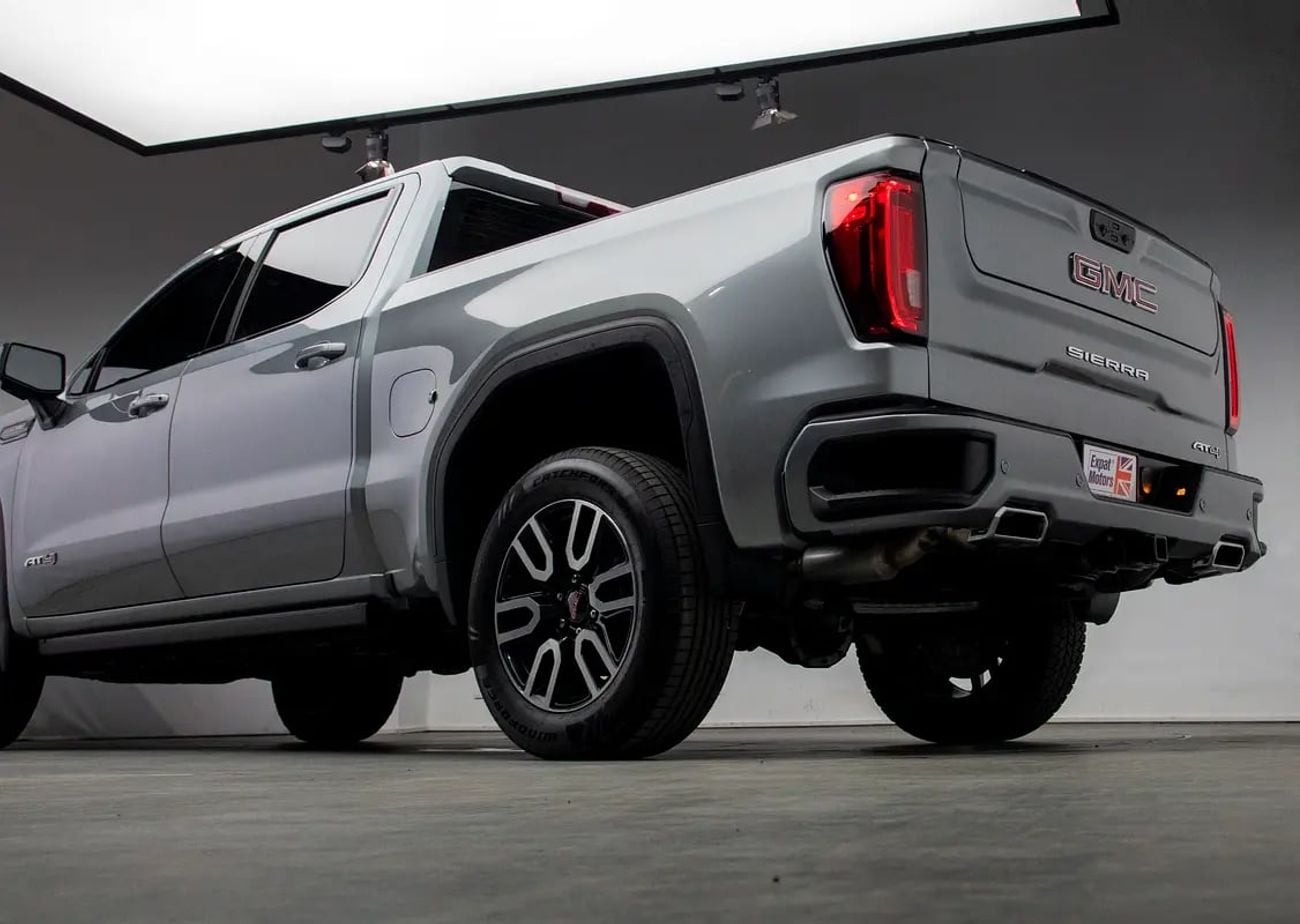 GMC Sierra 1500 CREWCAB AT4 CrewCab AT4 • Full Service History • GCC