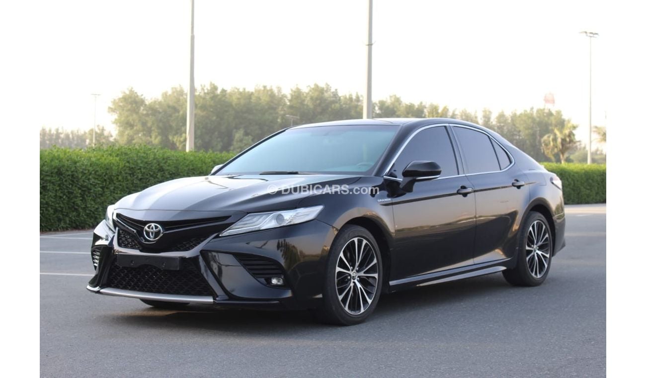 Toyota Camry Sport