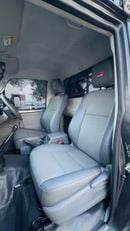 تويوتا لاند كروزر بيك آب -