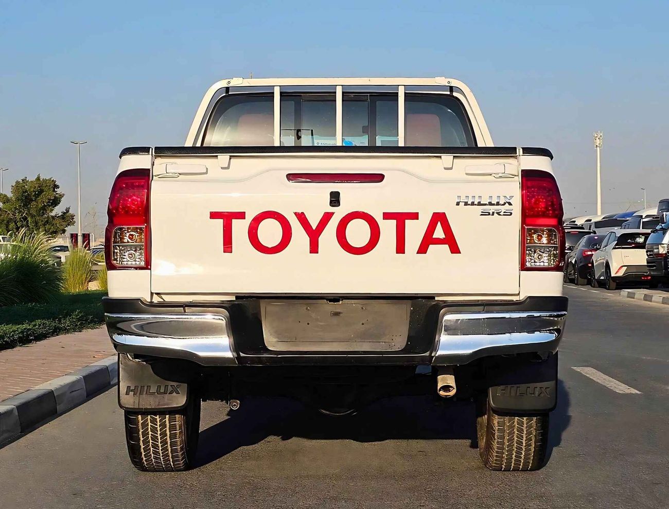 Toyota Hilux PATROL/ AUTO/ POWER WINDOW/ WIDE BODY/ EXPORT ONLY/ LOT# 99985