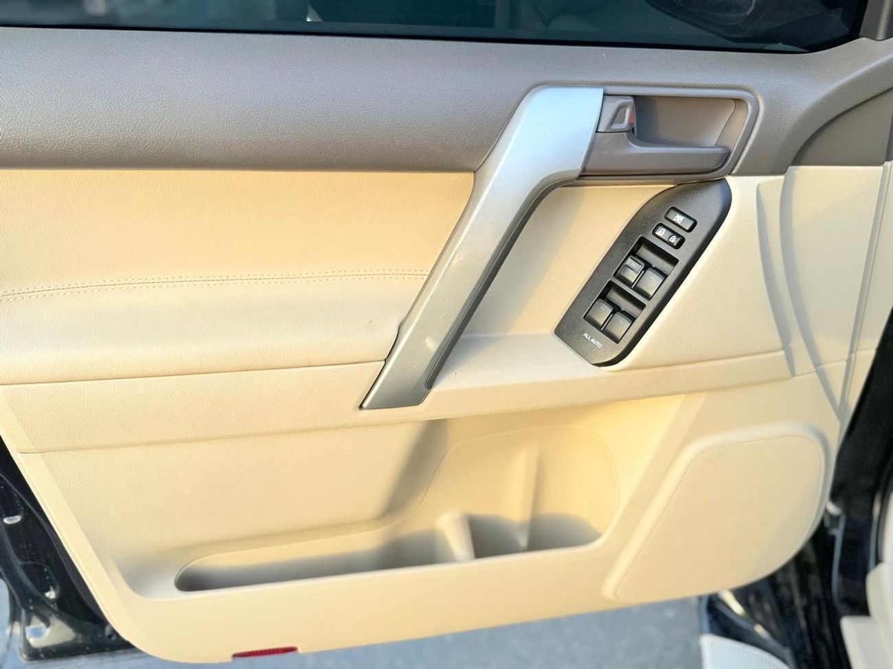 Toyota Prado Toyota Prado VXR 2.7L 4WD petrol