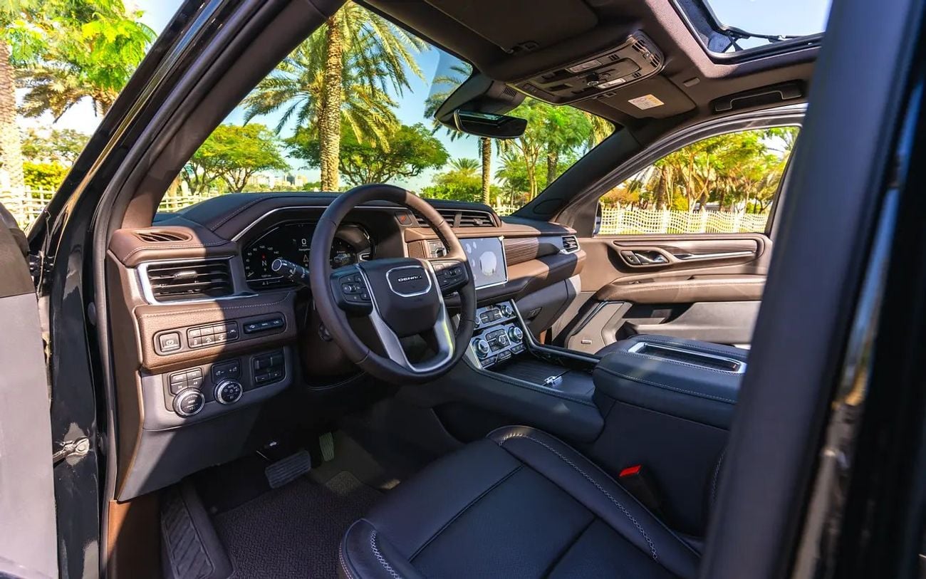 GMC Yukon Denali GCC Specs