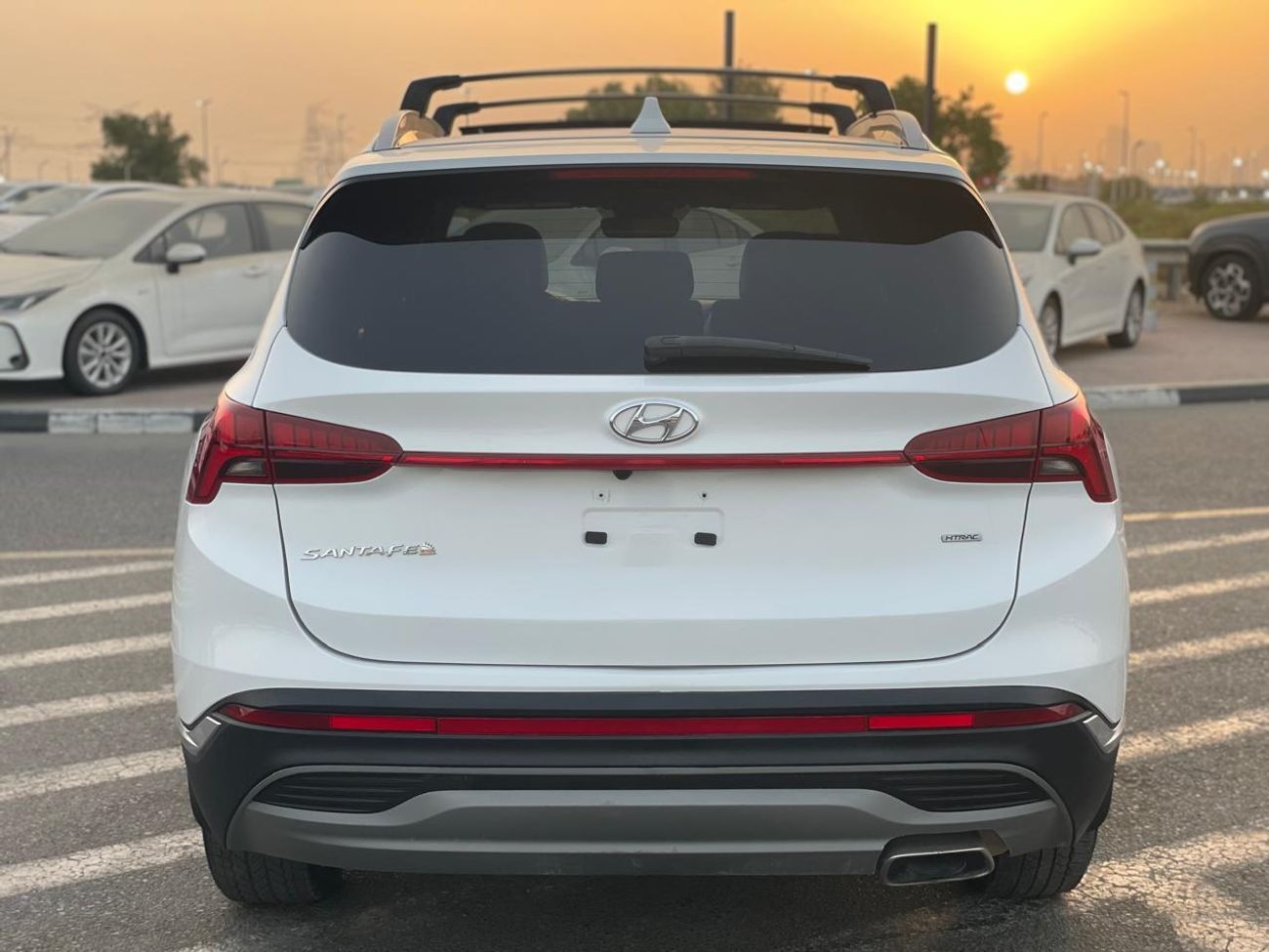 Hyundai Santa Fe 2022 Hyundai Santa Fe Limited - 2.5L Turbo - 360* CAM - Full Option Panoramic Roof - Leather -Electr