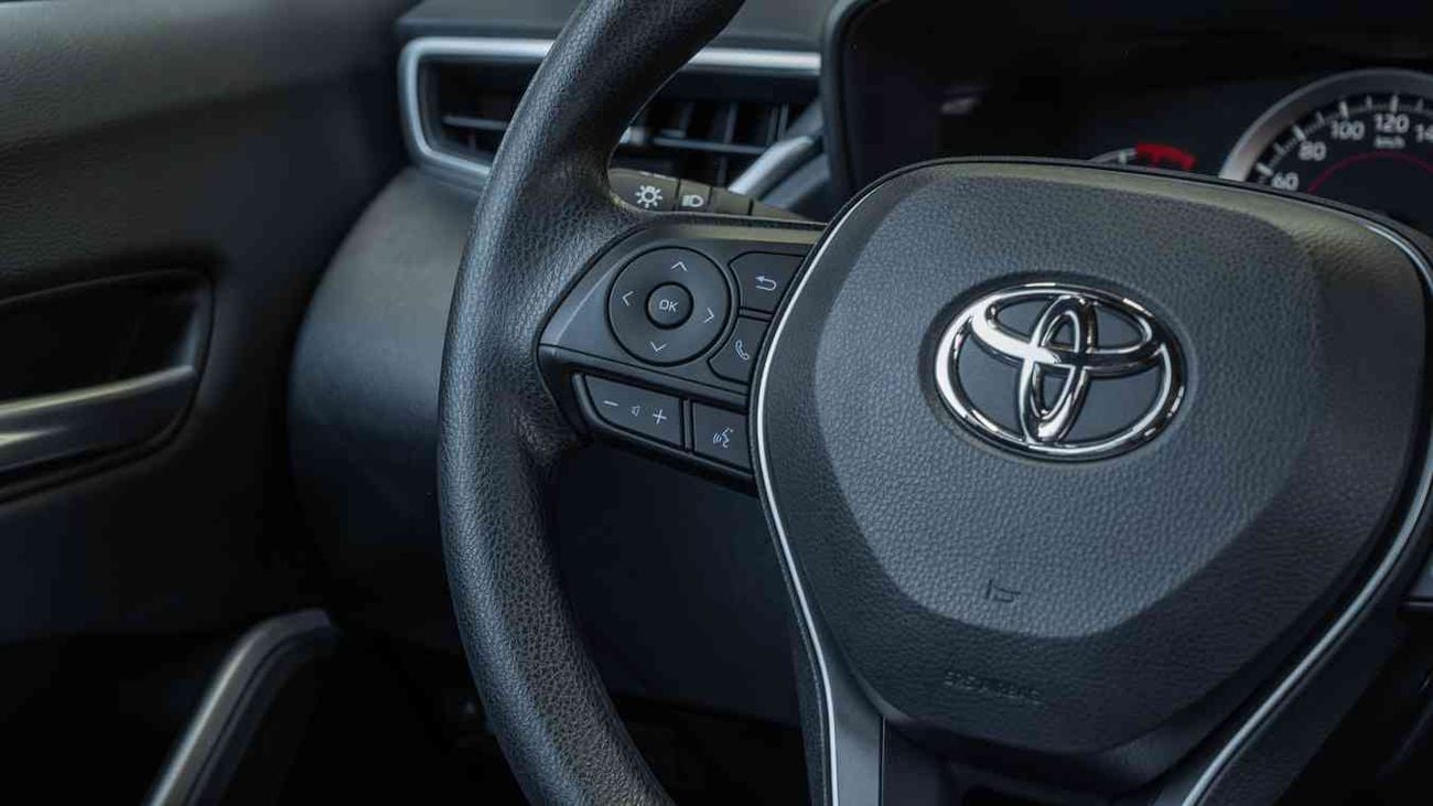 Toyota Corolla Cross Basic ECTAV0020 - 2026 Toyota Corolla Cross - 1.8L Petrol Auto White