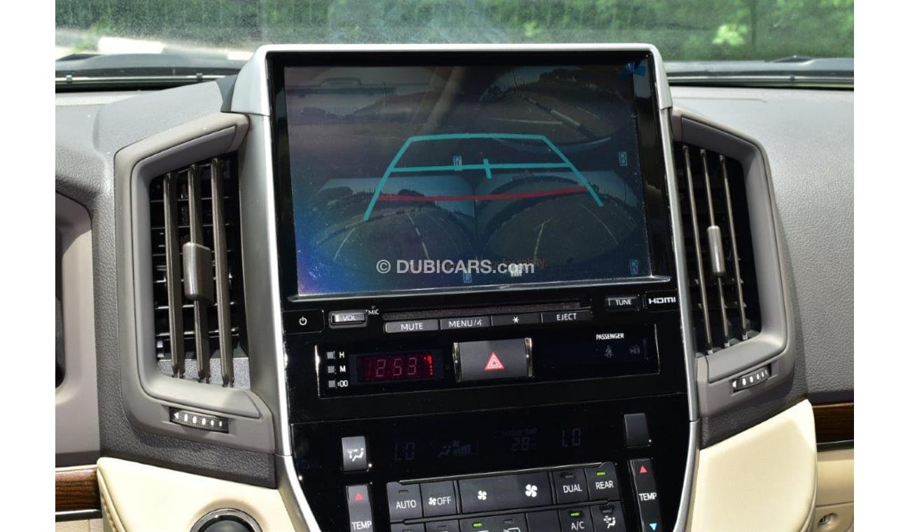 Toyota Land Cruiser 200 GX-R V8 BLACK EDITION 4.5L TURBO DIESEL AT