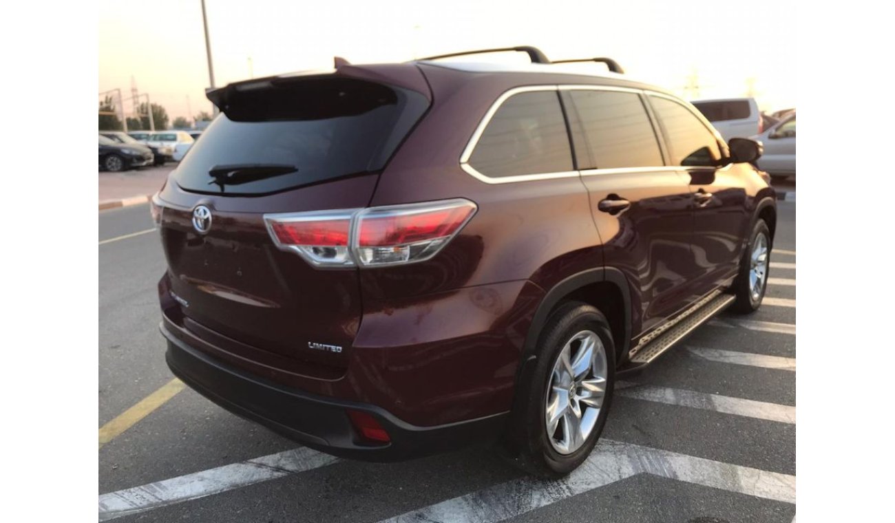 Toyota Highlander LIMITED OPTION WITH LEATHER SEATS, SUNROOF AND PUSH START