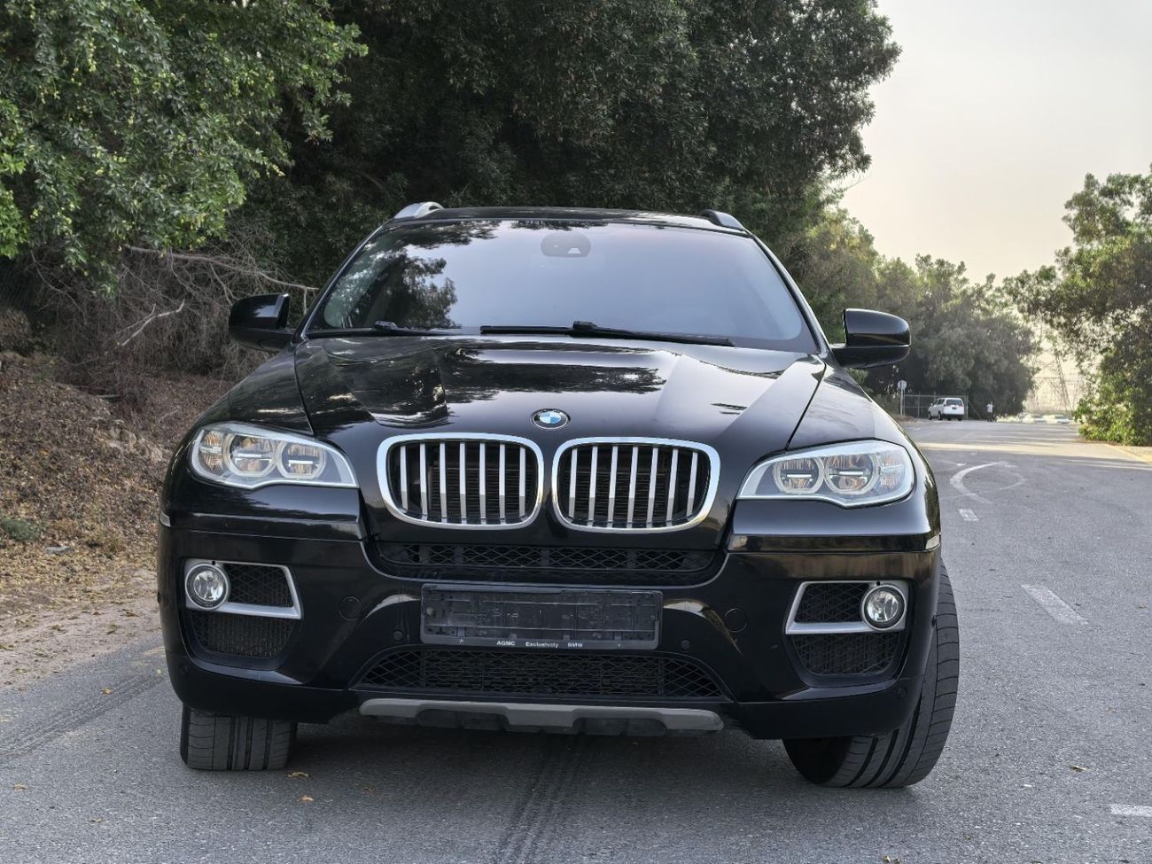 بي أم دبليو X6 50i Exclusive 4.4L