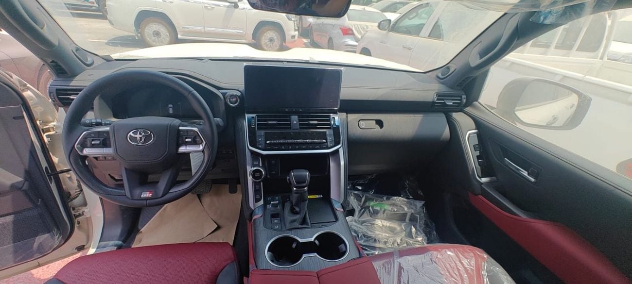Toyota Land Cruiser GR SPORT