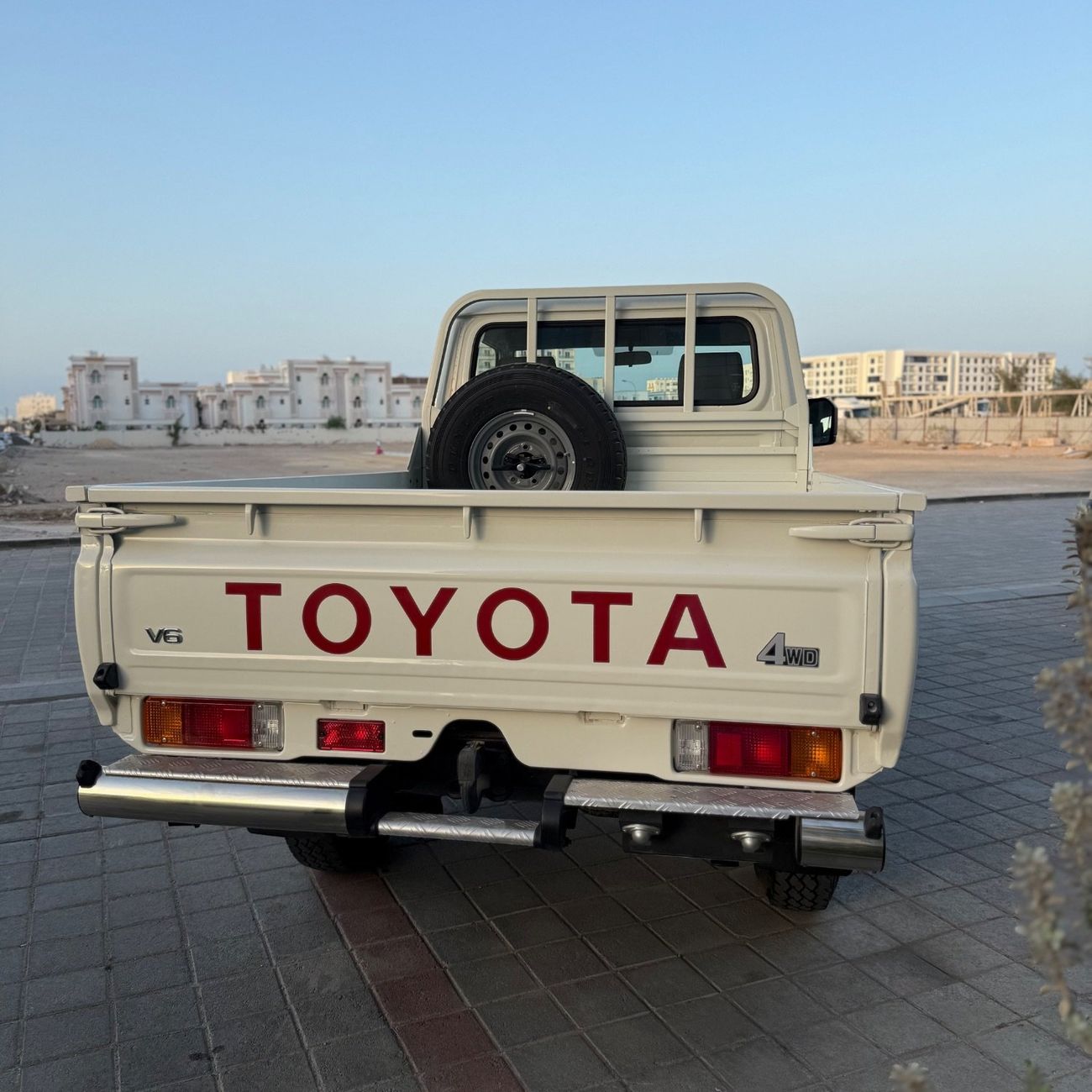 Toyota Land Cruiser Pick Up Single Cab Std 4.0L