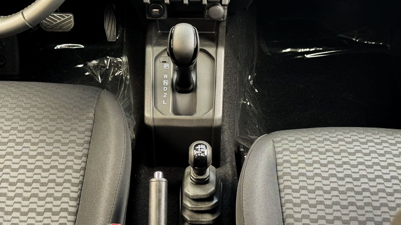 سوزوكي جيمني GLX AT 2026 (GCC Specs) 1.5L - Brand New 5 Doors