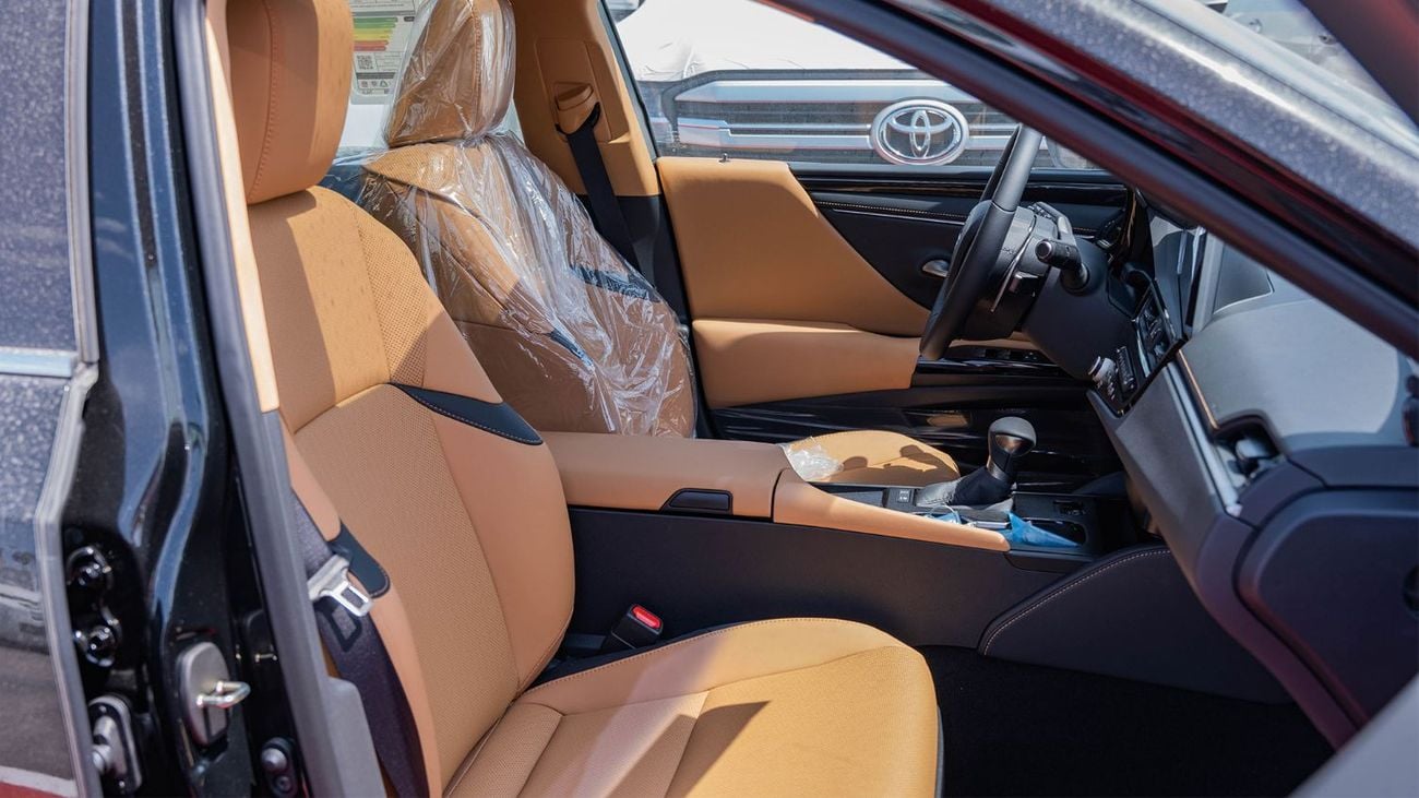 Lexus ES300h 2025 Lexus ES300h 2.5L AT Hybrid (Black)