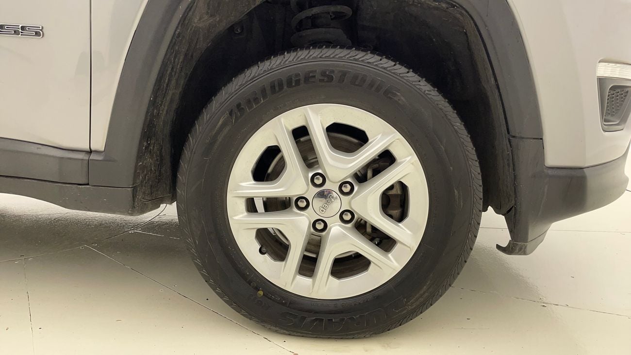 جيب كومباس LONGITUDE 2.4 | بدون دفعة مقدمة | اختبار القيادة في المنزل