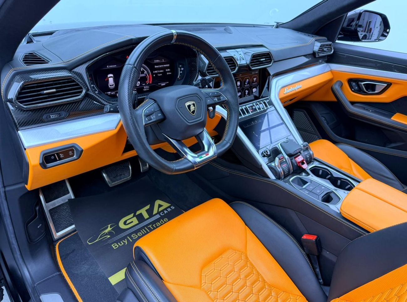 لامبورغيني اوروس 2021 Lamborghini Urus, Warranty, Full Service History, Very Low Km, Excellent Condition, GCC