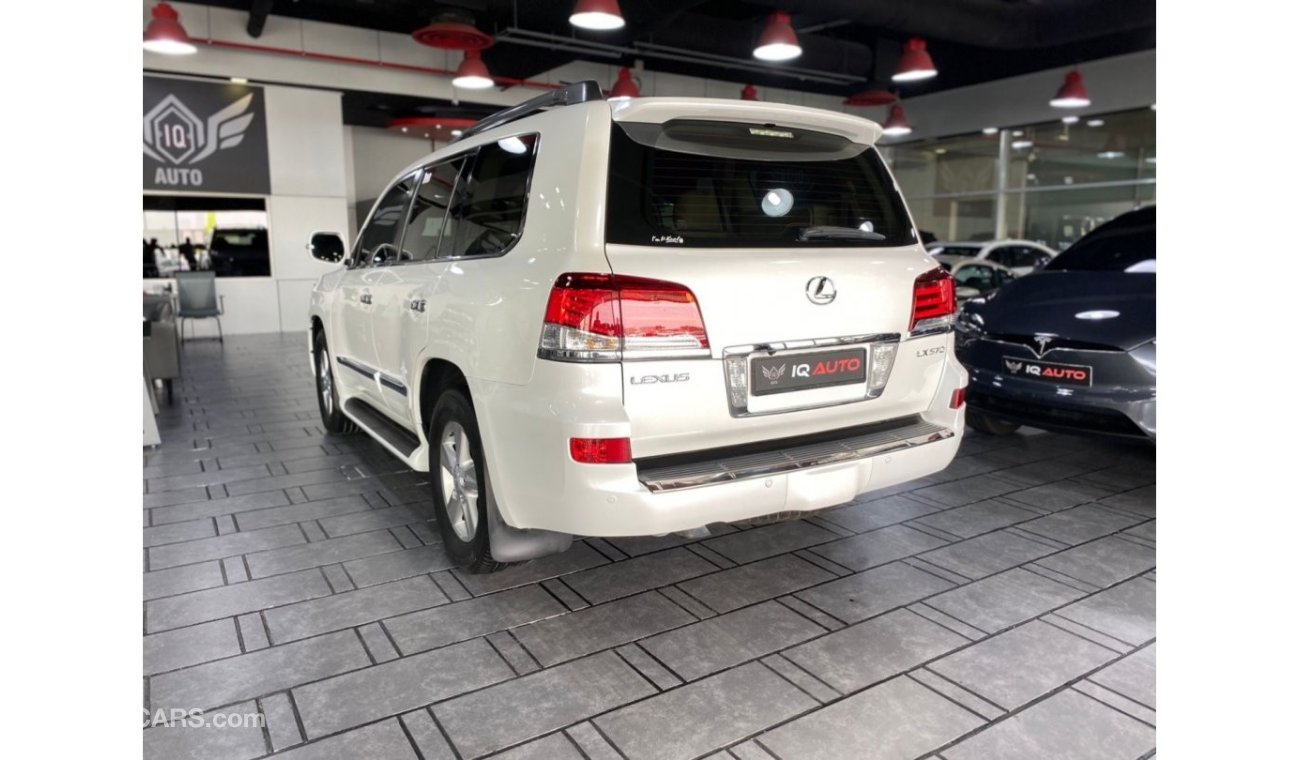 Lexus LX570