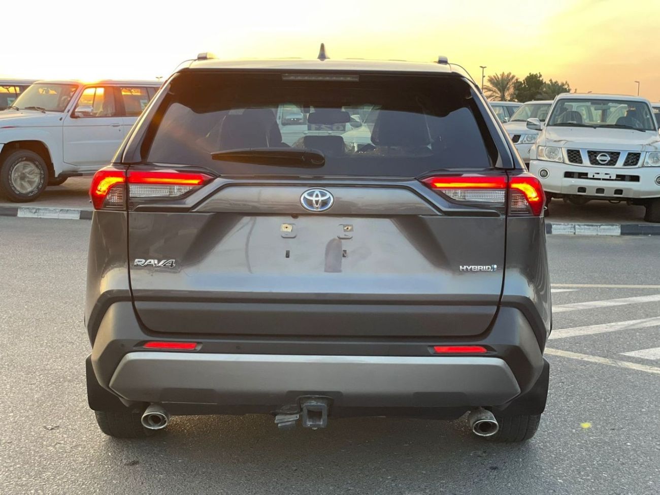 تويوتا راف ٤ 2021 Toyota RAV4 Hybrid - 2.5L V4 - Right Hand Drive - Japan Specs - 22,400 Km