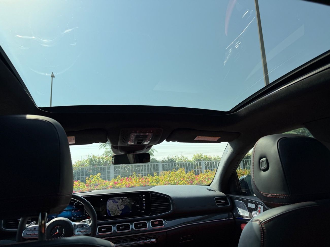 Mercedes-Benz GLE 63 S AMG The car is very clean. Full option trim. Brand new service history of the car is available. Well-mai