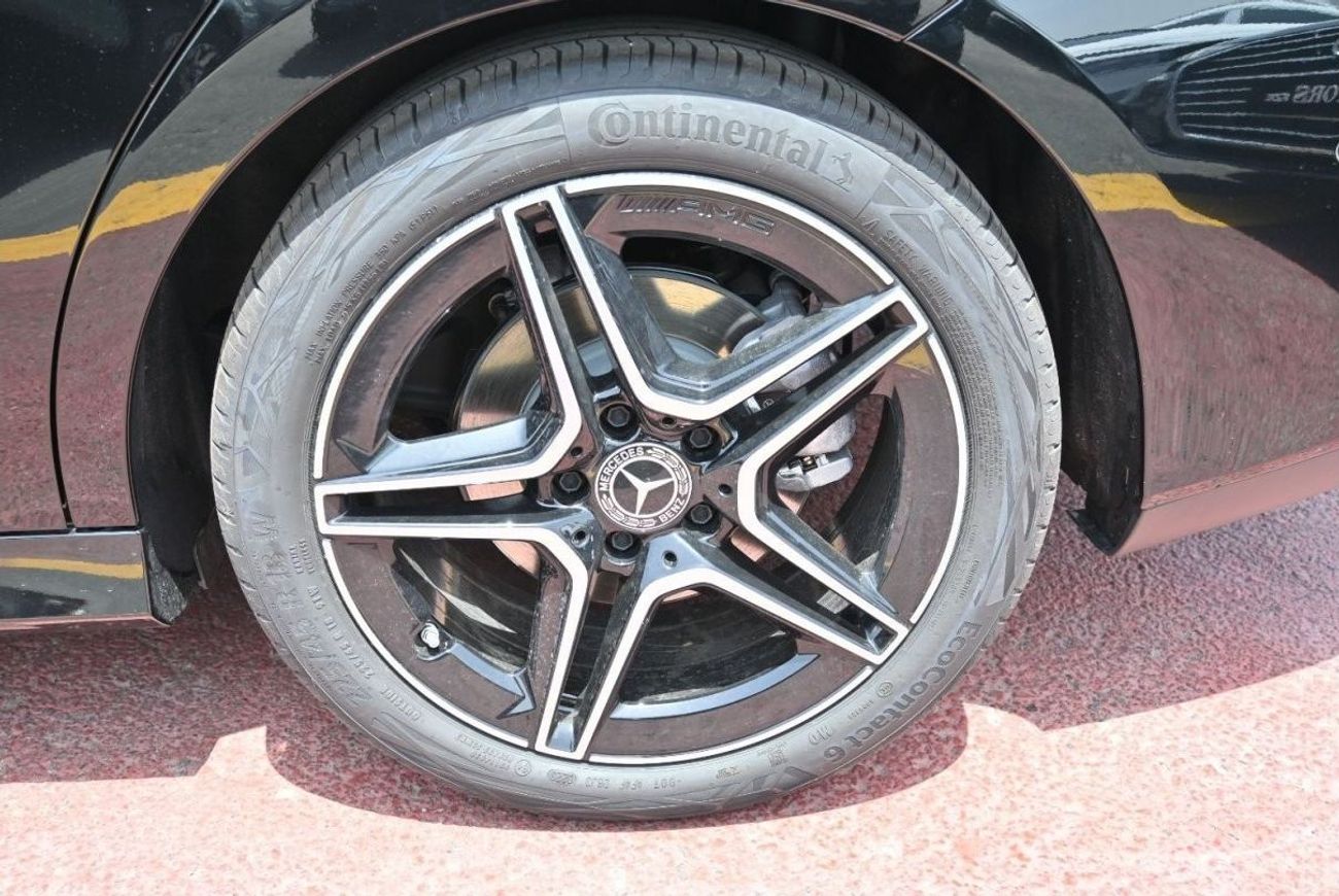 Mercedes-Benz CLA 200 Mercedes-Benz CLA 200 1.4L Turbo Petrol, FWD, 4 Doors, Radar, 360 Camera, Cruise Control, Front Elec