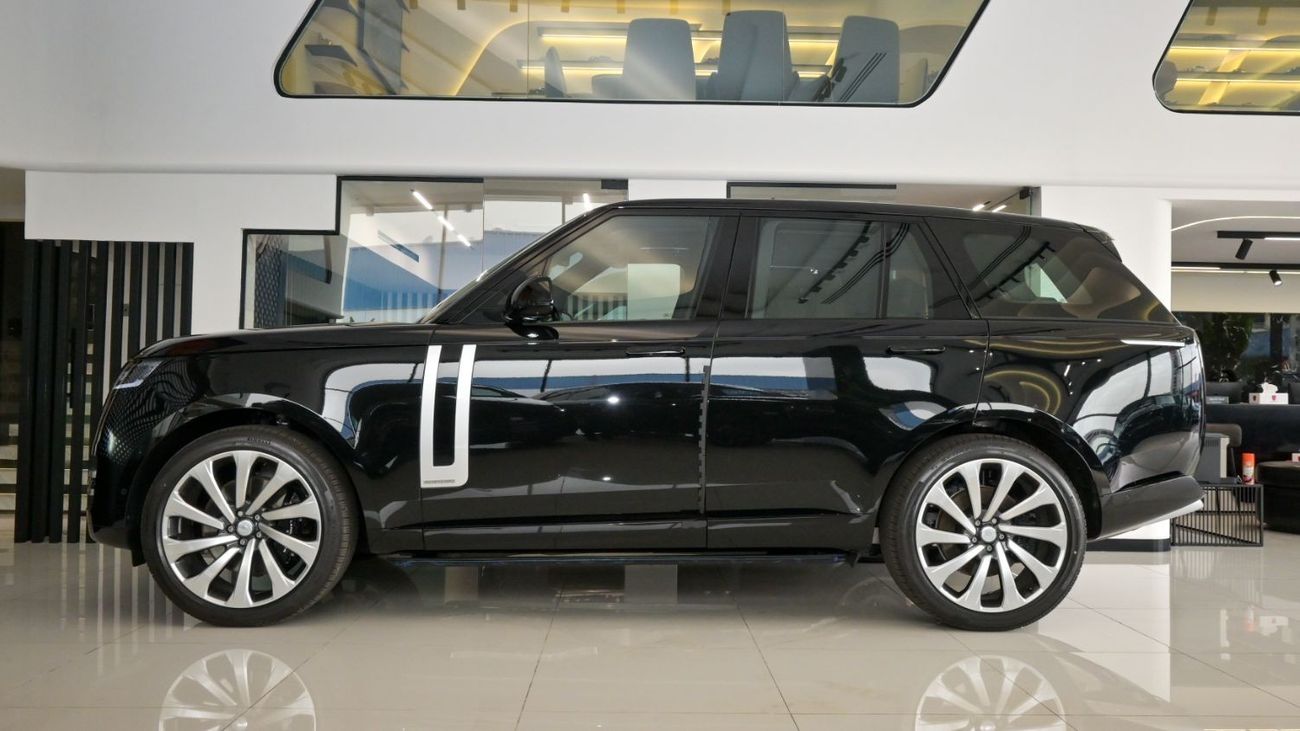 لاند روفر رينج روفر Autobiography P530 4.4L Range Rover Autobiography V8 - Pilot Seat - Fully loaded - 2025