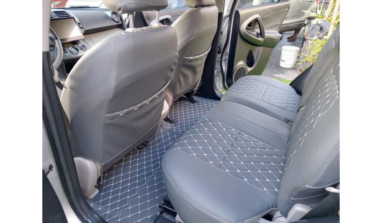 Toyota RAV4 Imported model 2011 color silver number one leather slot installed in excellent condition